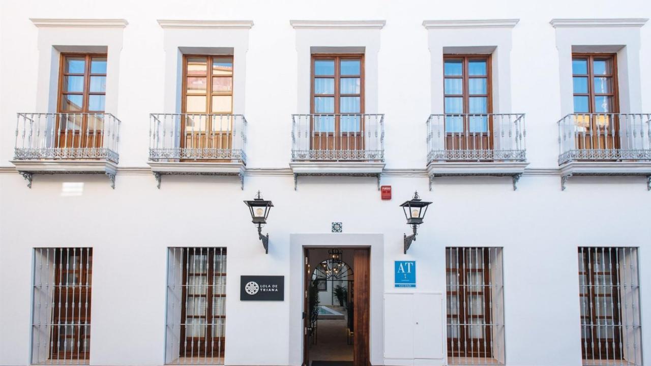 Lola De Triana Apartments Seville Exterior photo